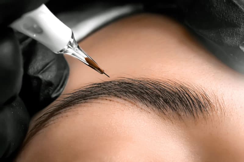 Salón de belleza en Cambados - Microblading